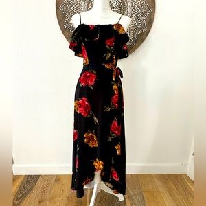 *NWT* “RE-NAMED” floral wrap hi/low sundress. Size small.